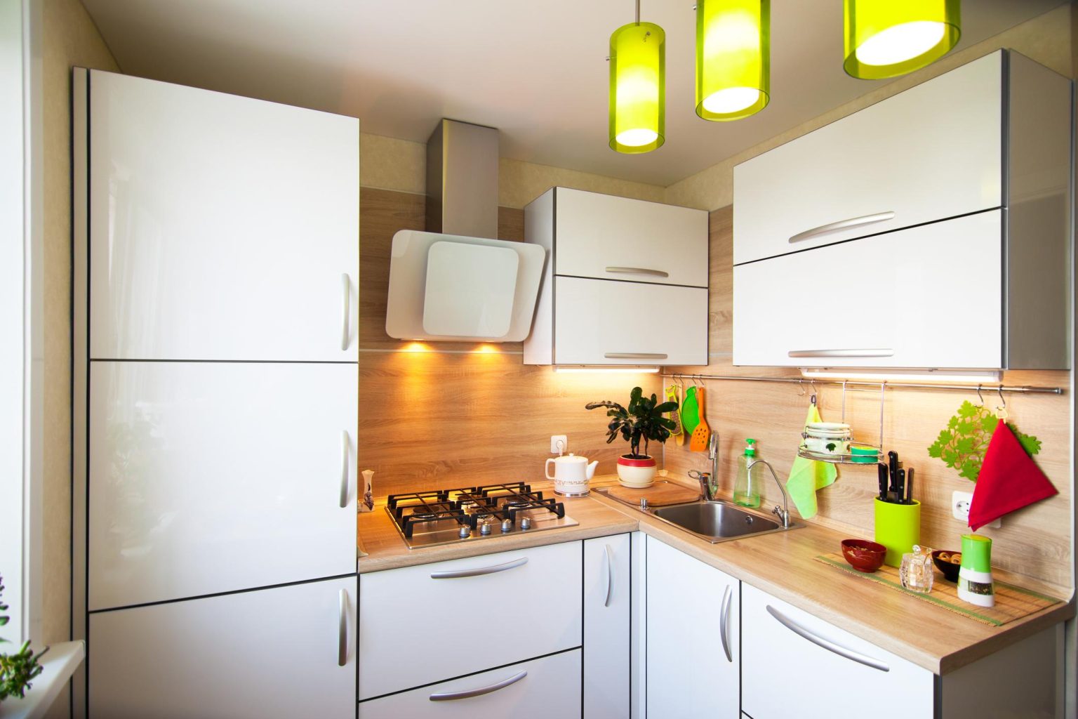Effective Strategies to Optimize Kitchen Counter Space Effective Strategies to Optimize Kitchen Counter Space