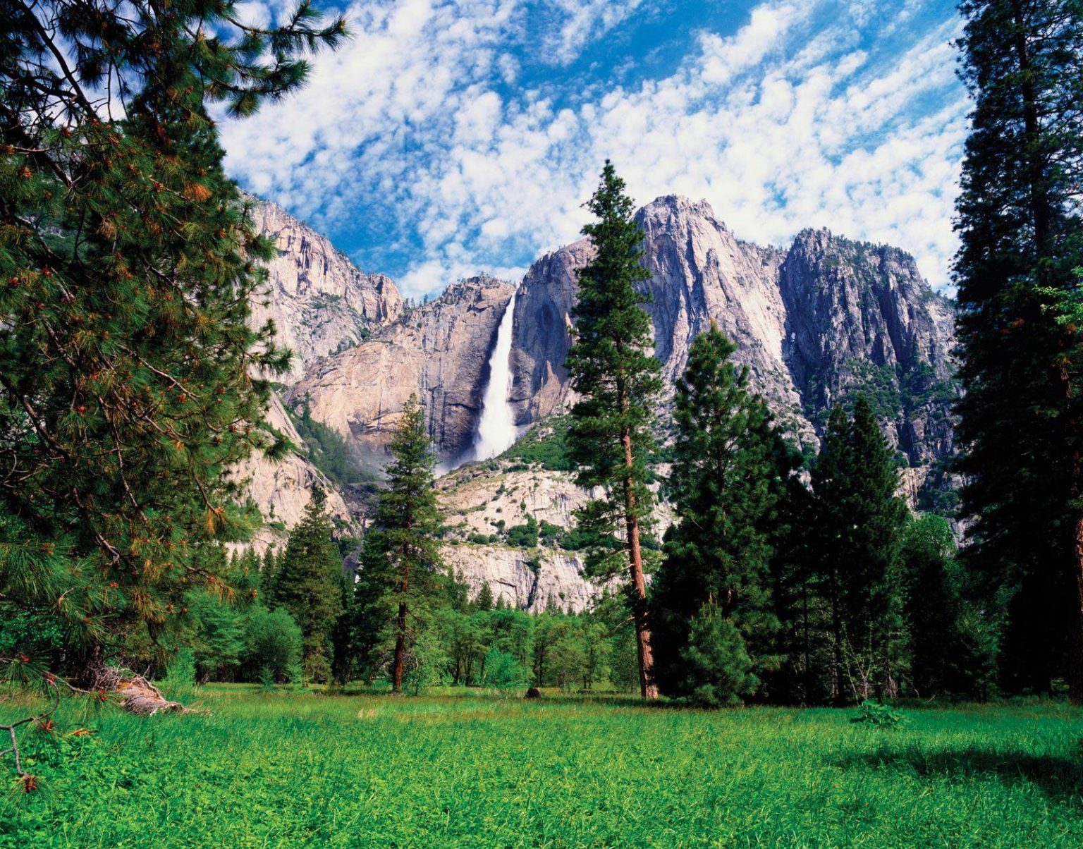 Explore Nature’s Wonders: Must-Visit National Parks Await Explore Nature’s Wonders: Must-Visit National Parks Await