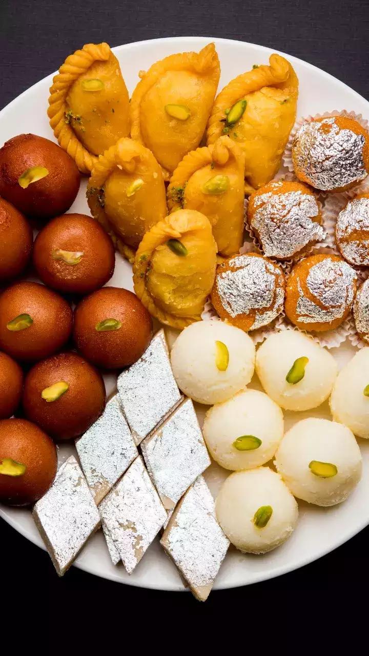 Understanding the Varieties of Sweets and Baked Goods Across Cultures